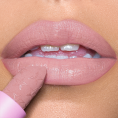 CELEBRITYSKIN_8bcfe8c5-165b-4ef4-a3cf-77c3a10cb01a.png