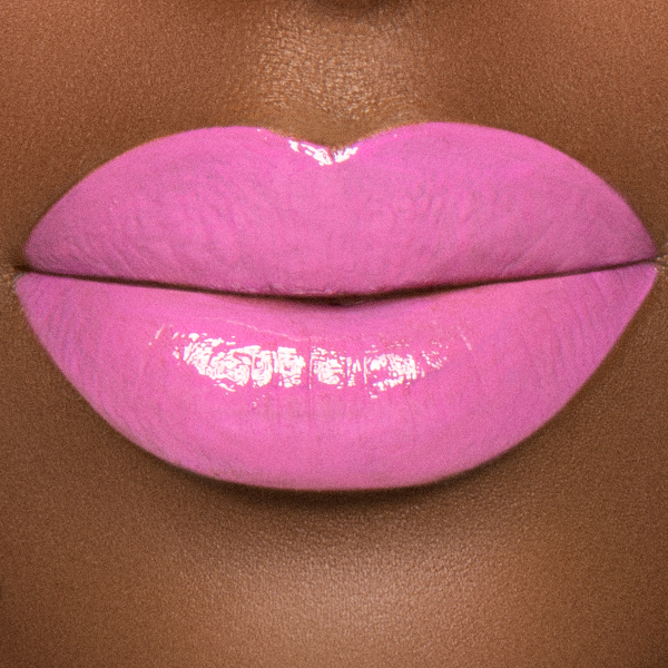 QueenSupreme3.png QueenSupreme3.png