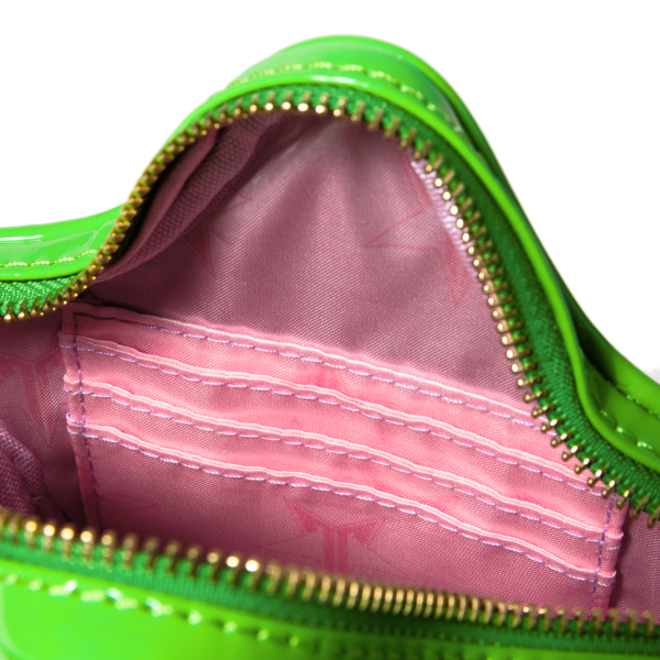 purseinside_6894dd37-ae39-4e3a-90be-a4bb9e114e7f.png purseinside_6894dd37-ae39-4e3a-90be-a4bb9e114e7f.png