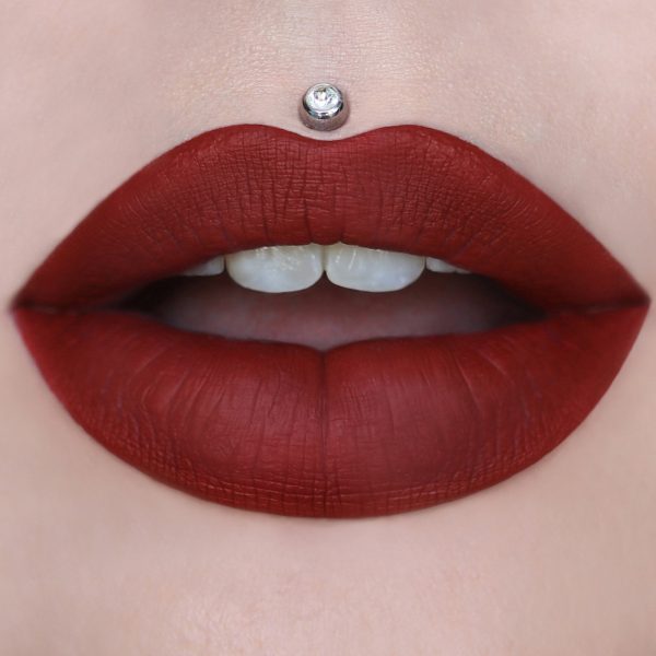wifeylips.jpg wifeylips.jpg